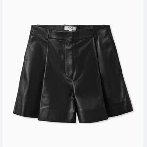 COS Pleated Leather Shorts Black Size 6